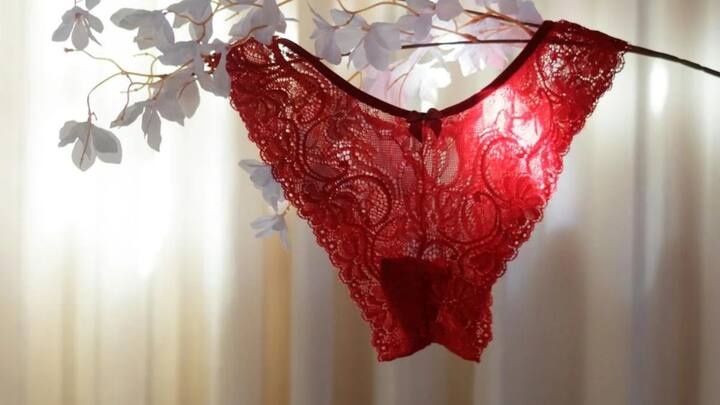 हालांकि अभी तक इस नियम के उल्लंघन पर किसी को भी जेल की सजा नहीं हुई है.