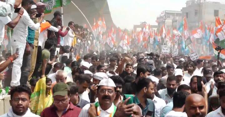 बेगूसराय कन्हैया कुमार का गृह जिला है. कन्हैया ने अपनी राजनीति की शुरुआत यहीं से की थी और साल 2019 में इसी सीट से लोकसभा चुनाव लड़ा था, हालांकि उन्हें भारतीय जनता पार्टी के उम्मीदवार गिरिराज सिंह से हार का सामना करना पड़ा था.