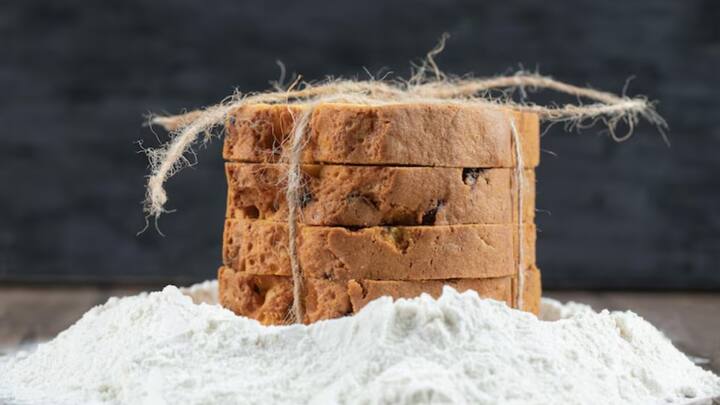 જો તમે ફક્ત એક મહિના સુધી રિફાઇન્ડ લોટ નહીં ખાઓ, તો તમે તમારા શરીરમાં ઘણા સકારાત્મક ફેરફારો જોઈ શકો છો. તો ચાલો આજે અમે તમને જણાવીએ કે રિફાઇન્ડ લોટ છોડી દેવાથી કયા સકારાત્મક ફેરફારો આવી શકે છે.