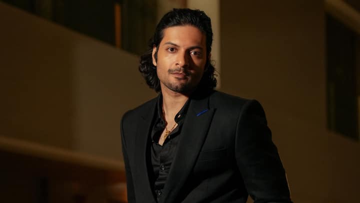Ali Fazal – Jiu-Jitsu: Ali Fazal is one of Bollywood’s fittest actors, known for his commitment to physical fitness. He took up Jiu-Jitsu and a rigorous training regimen while preparing for ‘Mirzapur’ and has continued ever since. Ali incorporates strength training, squats, push-ups, and running into his routine, even while travelling. He also enjoys cycling and basketball, proving that fitness is not just a routine but a way of life for him. (Image Source: Special Arrangement)