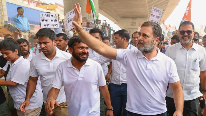 Congress leader Rahul Gandhi joined 'Palayan roko, Naukri do' yatra campaign to address unemployment, inflation and privatisation issues faced by Bihar's youth.