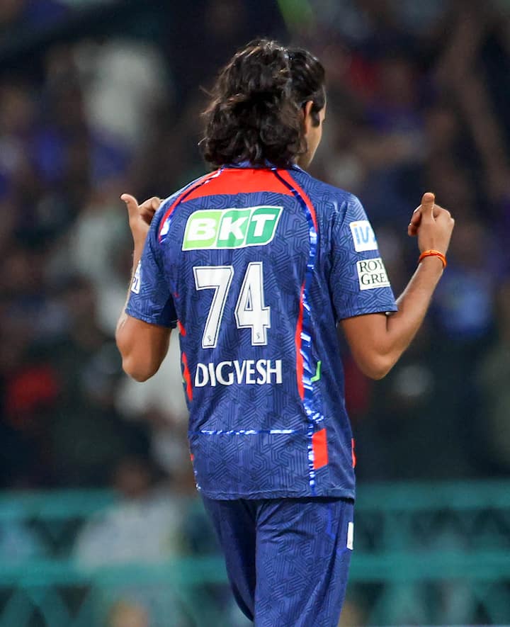 डिग्वे ने इस सीजन में अब तक चार मैचों में 6 विकेट लिए हैं। इस समय के दौरान, इसका औसत 20 था और अर्थव्यवस्था की दर 7.63 थी। फेमश ने पिछले गेम में मुंबई इंडियंस के खिलाफ आईपीएल रेस का पहला 'गेम प्लेयर' जीता।
