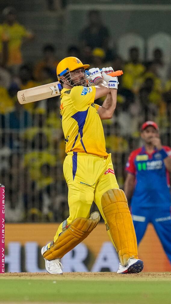 IPL में खेलने वाले सबसे उम्रदराज खिलाड़ी, लिस्ट में धोनी समेत कई दिग्गज शामिल