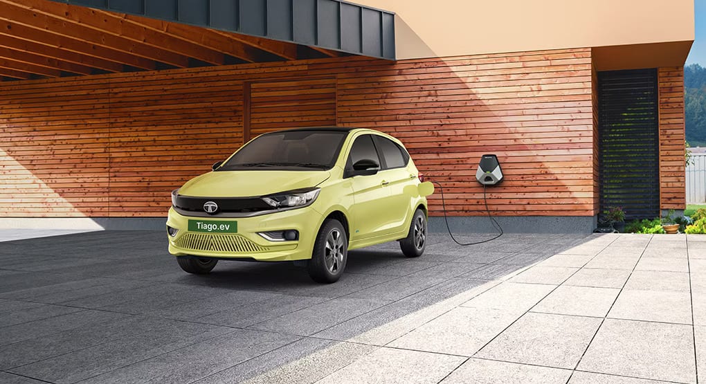 Tata EV Discount: বাইকের থেকেও সস্তায় হবে যাতায়াত, টাটার এই ইভি এখন কিনলে পাবেন ৮৫ হাজার টাকার ছাড়