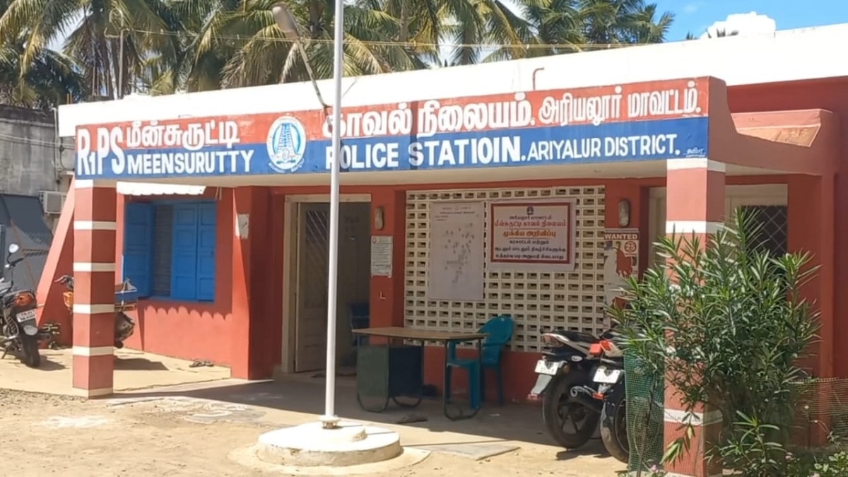 அட காம வெறி கொள்ளைக்காரா… ? ஹார்ட் அட்டாக் வரும் அளவிற்கு ஒரு அதிர்ச்சி..  தலையில் அடித்துக் கொள்ளும் போலீஸ்