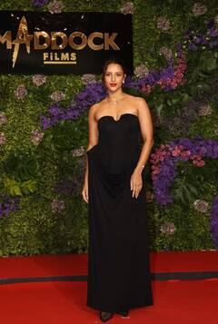 મેડૉકની સક્સેસ પાર્ટીમાં પહોંચ્યા અનેક બોલિવૂડ સ્ટાર્સ, ગ્લેમરસ લૂકમાં જોવા મળી રશ્મિકાથી લઇને તૃ્પ્તિ ડિમરી