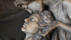 होंठ से होंठ मिलाकर KISS होता है, यह बात इंसानों को कब पता चली? किसने किया था पहली बार लिप-लॉक