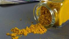 Health News: শোওয়ার আগে হলুদ-জলে এই জিনিসটা মিশিয়ে পান করুন, ডায়াবেটিস-BP-সহ নিয়ন্ত্রণে থাকতে পারে অনেক কিছু