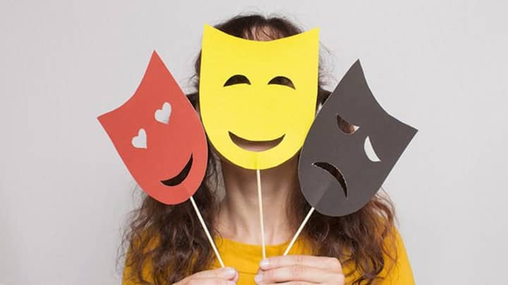 6. Supports Balanced Emotions: A Sattvic lifestyle avoids overstimulating and heavy foods that promote emotional balance. Light, nourishing meals when combined with meditation and self-reflection create a calm inner space where emotions can be felt deeply without making you feel extremely overwhelming. (Image Source: Pinterest/stylecraze)