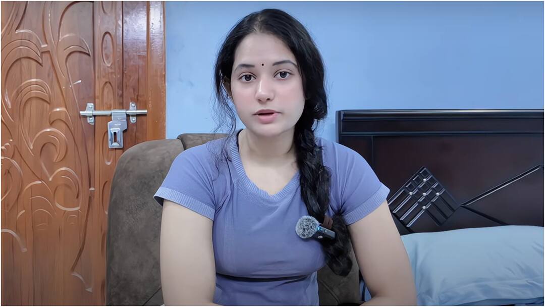 Ramya Moksha Kancharla: మేమూ హిందువులమే... గొర్రె బిడ్డలంటూ ట్రోల్ చేస్తున్నారు... అలేఖ్య చిట్టి పికిల్స్ కాంట్రవర్సీలో రమ్య క్లారిటీ We are Hindus but my father was Ramya Moksha Kancharla reacts to religion trolls Gorre Biddalu posts Ramya Moksha Kancharla: మేమూ హిందువులమే... గొర్రె బిడ్డలంటూ ట్రోల్ చేస్తున్నారు... అలేఖ్య చిట్టి పికిల్స్ కాంట్రవర్సీలో రమ్య క్లారిటీ