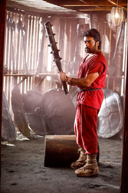 இயக்குனர் கார்த்திக் சுப்புராஜ் இயக்கத்தில் நடிகர் சூர்யா முதல் முறையாக நடித்துள்ள திரைப்படம் ரெட்ரோ.