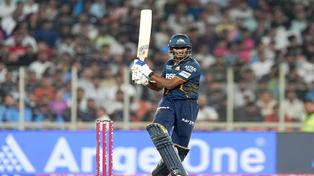 IPL 2025 RR vs GT sai sudharsan 82 runs gujarat titans 217 runs against rajasthan royals know here IPL 2025 RR vs GT: சுளுக்கெடுத்த சுதர்சன்.. சோடை போன ராஜஸ்தான் பவுலிங்! 218 ரன்களை அடிப்பாங்களா?