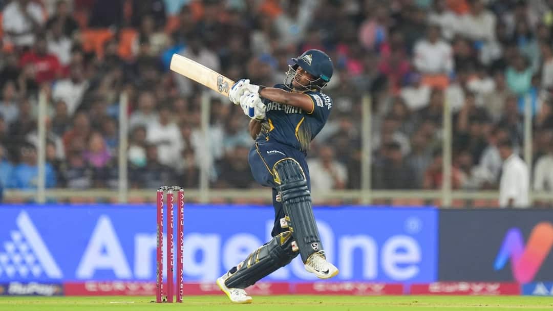 gujarat titans sai sudarshan becomes first indian cricketer to hit five consecutive fifties same venue ipl 2025 gt vs rr GT vs RR: जो रोहित-विराट-सचिन नहीं कर सके, वो साई सुदर्शन ने कर दिखाया, IPL में ऐसा करने वाले बन गए पहले भारतीय