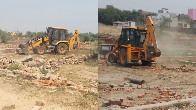 PDA Bulldozers run against Atiq Ahmed Close associates due to illegal plotting ANN अतीक अहमद के करीबियों के खिलाफ चला बुलडोजर, अवैध प्लाटिंग के चलते हुआ एक्शन