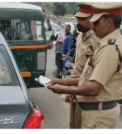 ਪੰਜਾਬ 'ਚ VIP ਕਾਰ ਦਾ ਚਲਾਨ ਕੱਟਣ 'ਤੇ ਮੱਚਿਆ ਹੰਗਾਮਾ, ਜਾਣੋ ਮਾਮਲਾ...