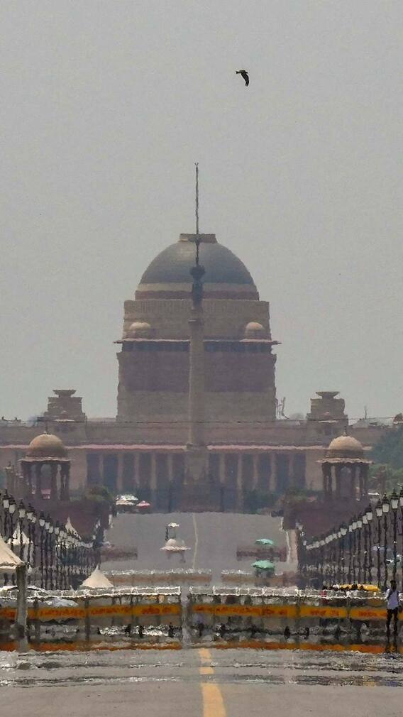 दिल्ली में बढ़ती गर्मी से मिलेगी राहत, बारिश का अलर्ट, लू को लेकर आया ये अपडेट