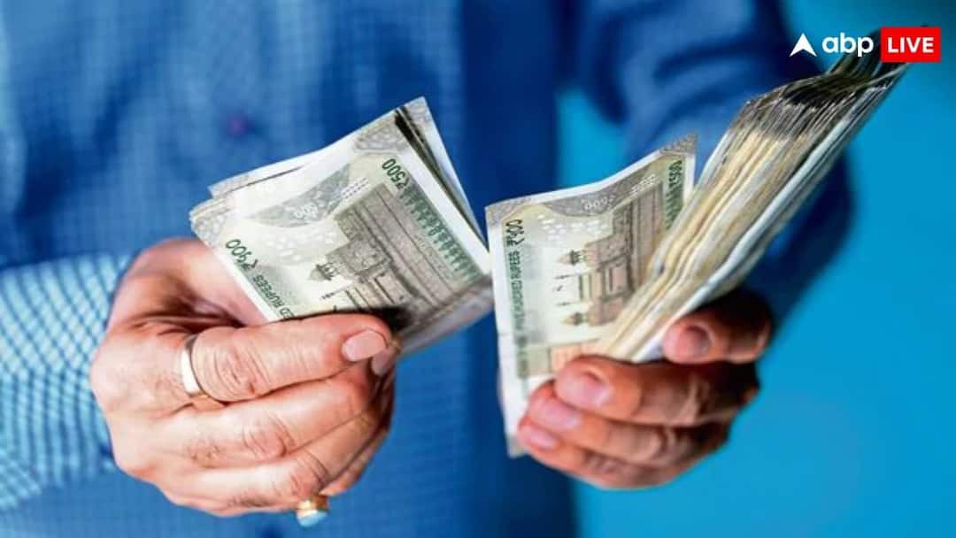 इन सरकारी योजनाओं में मिलता है बिना गारंटी के लोन, जान लीजिए नाम government gives loan without any guarantee under these schemes know the details इन सरकारी योजनाओं में मिलता है बिना गारंटी के लोन, जान लीजिए नाम