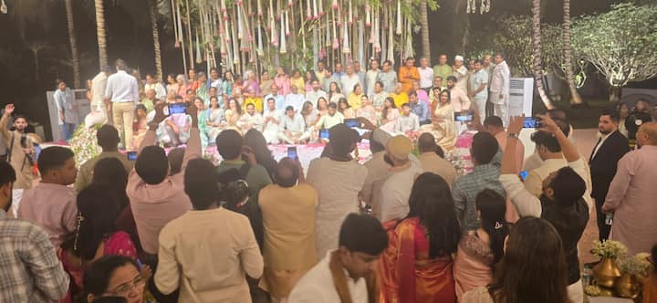 ऋतुजा पाटील यांचे अजित पवारांचे धाकटे चिरंजीव जय पवार यांच्याशी लग्न होणार आहे.