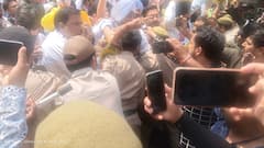 AAP विधायक मेहराज मलिक से हाथापाई के विरोध में सड़कों पर उतरे कार्यकर्ता, BJP के खिलाफ की नारेबाजी