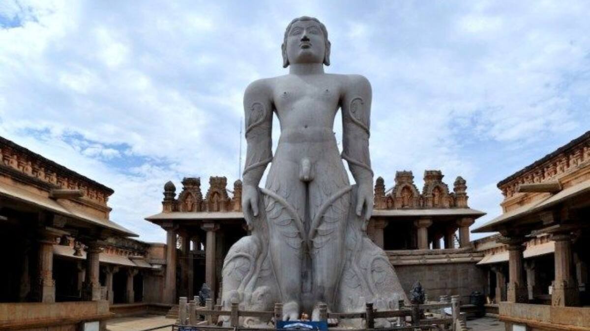 (Image Source: Pinterest/voyager0029)