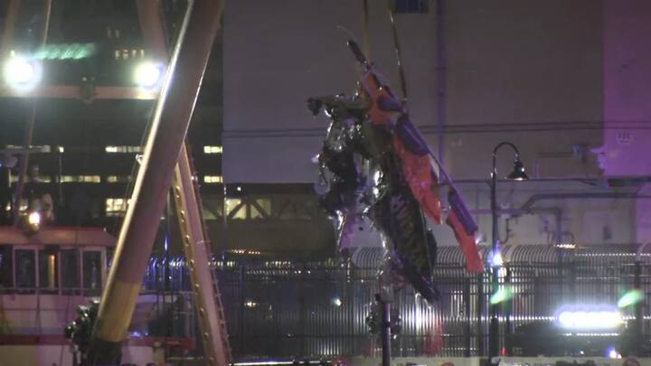 हेलिकॉप्टर जेव्हा जॉर्ज वॉशिंग्टन ब्रिजजवळ पोहोचले तेव्हा ते दक्षिणेकडे वळले आणि काही मिनिटांनी अपघात होऊन नदीत कोसळले.