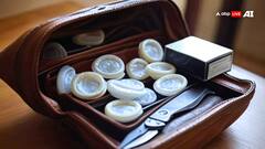 महाराष्ट्र: नाशिक में स्कूल छात्रों के बैग से मिले कंडोम, तंबाकू और चाकू! पुलिस ने क्या बताया?