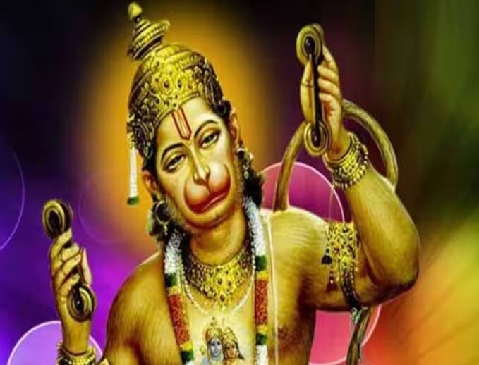 સંકટમોચન હનુમાન: ભગવાનનું આ સ્વરૂપ ભક્તોની બધી મુશ્કેલીઓ દૂર કરે છે. આમાં તે ભક્તોના દુઃખ દૂર કરે છે અને તેમને ભયથી મુક્ત કરે છે.