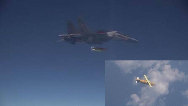 DRDO conducts successful Trials of Long-Range Glide Bomb ‘Gaurav’ from Su-30 MKI aircraft இந்தியாவின் வெடிகுண்டு சோதனை வெற்றி:  சுகோய் போர் விமானத்திலிருந்து துல்லிய தாக்குதல்!