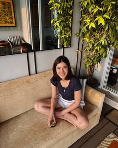 Shanaya Kapoor Keeps It Real With No-Makeup Look, See All Pics