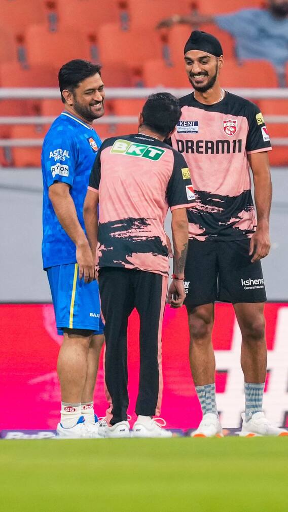 எம்.எஸ்.தோனி கேப்டனாக எப்படி? பிரபல கிர்க்கெட் வீரர் சொல்வதென்ன?