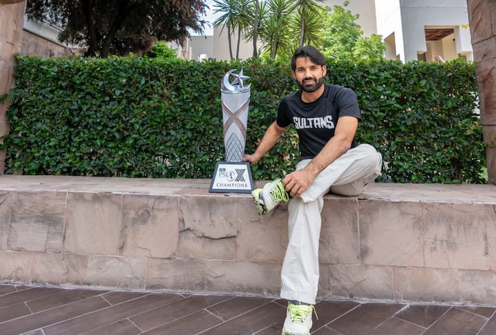 Multan Sultans: Mohammad Rizwan (Captain), Usama Mir, Michael Bracewell, David Willy, Iftikhar Ahmed, Usman Khan, Chris Jordan, Kamran Ghulam, Mohammad Hasnain, Faisram, Aqef Javed, Gudakesh Moti, Josh Little, Tahir, Azam Azamat, John's Charlus, Yasir Khan, Shahid, Razid, Shah.