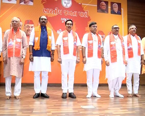 Gandhinagar: કમલમ ખાતે મહત્વની બેઠક શરૂ, ભાજપના રાષ્ટ્રીય મહાસચિવ પણ હાજર