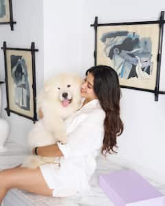 Javhvi Kapoor: పెట్ డాగ్‌తో అందాల నటి జాన్వీ కపూర్ - క్యూట్ ఫోటోస్ చూశారా!