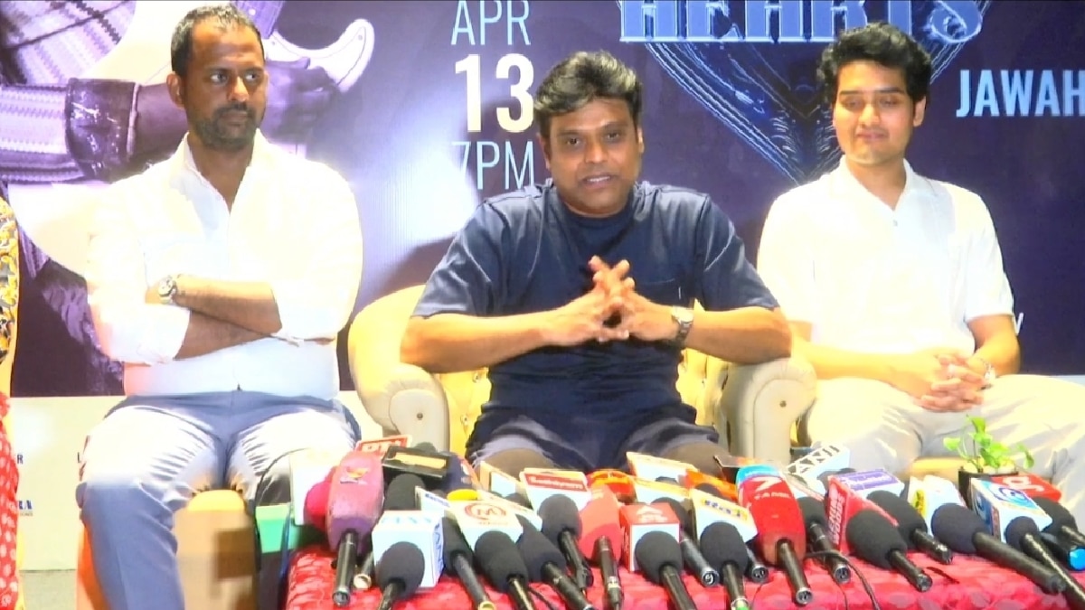 Harris Jayaraj: AI பயன்படுத்தி இறந்த பாடகர்களை ஏன் கொண்டு வர வேண்டும்? - ஹாரிஸ் ஜெயராஜ் கேள்வி
