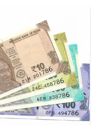 ਪੰਜਾਬ 'ਚ 10, 20 ਅਤੇ 50 ਰੁਪਏ ਦੇ ਨੋਟਾਂ ਨੂੰ ਲੈ ਗਾਹਕਾਂ ਵਿਚਾਲੇ ਮੱਚੀ ਤਰਥੱਲੀ, ਹੋਏ ਬੰਦ...