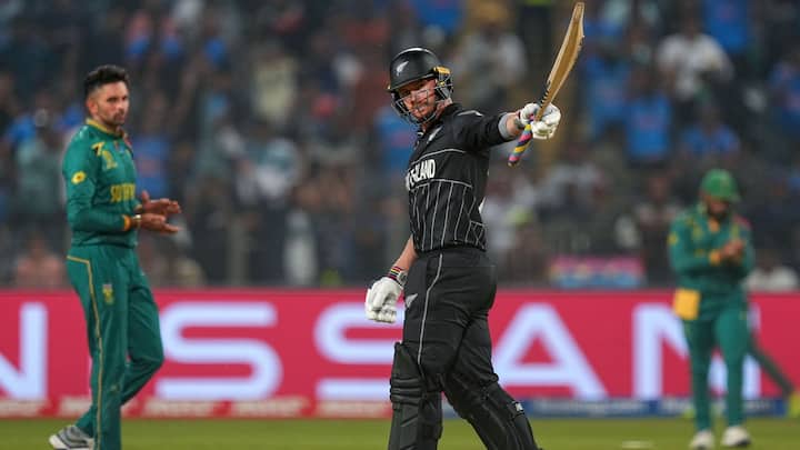 জশ বাটলার, রশিদ খান ও শেরফান রাদারফোর্ড - এই তিন বিদেশিই নিয়মিত খেলছেন গুজরাতের একাদশে।