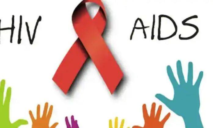 ਕੁਝ ਜੇਲ੍ਹਾਂ ਵਿੱਚ ਡਾਕਟਰੀ ਸਟਾਫ਼ ਚੰਗਾ ਹੁੰਦਾ ਹੈ ਇਸ ਲਈ ਕੈਦੀਆਂ ਨੂੰ ਸਹੀ ਸਮੇਂ 'ਤੇ ਚੰਗਾ ਇਲਾਜ ਮਿਲਦਾ ਹੈ।