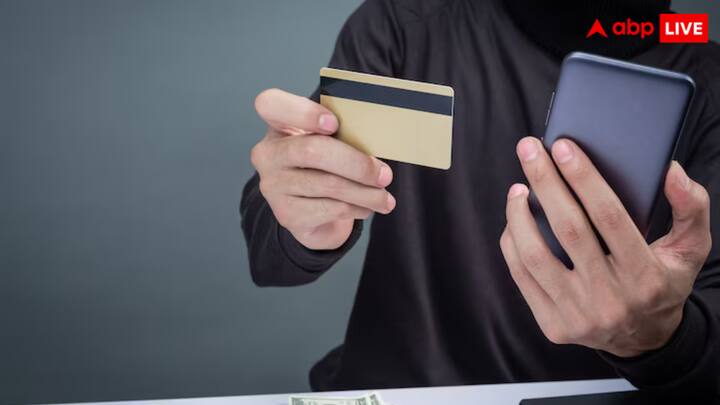 इसके अलावा कई सारे यूजर्स का बड़ा अमाउंट यूपीआई दिक्कत की वजह से अटक गया है. लोगों को यूपीआई फेल होने से काफी परेशानी का सामना करना पड़ रहा है.