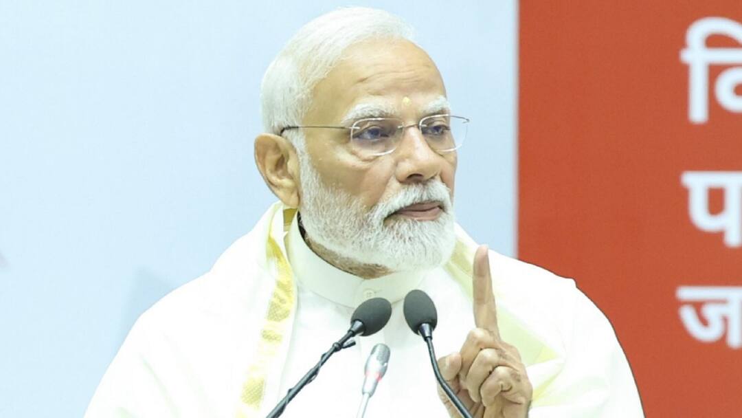 चुनावी राज्य बिहार में PM मोदी के दौरे के क्या हैं मायने? मधुबनी की धरती से देंगे जीत का संदेश PM Narendra Modi Bihar Visit Ahead of Bihar Assembly Election 2025 ann चुनावी राज्य बिहार में PM मोदी के दौरे के क्या हैं मायने? मधुबनी की धरती से देंगे जीत का संदेश