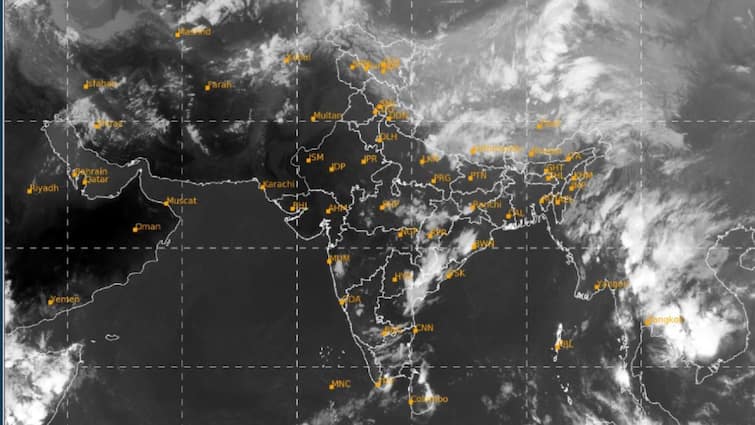 Tamilnadu Rain Updates Today ( 13-04-2024 ) Night 14 Districts Gets Rain மக்களே கவனம்! இன்று இரவு 14 மாவட்டங்களில் மழை இருக்கு - வானிலை மையம்