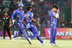 Karn Sharma : करुण अन् कर्ण दोघांनी मैदान गाजवलं, कर्ण शर्मानं मॅच फिरवली, स्पेशल विकेट कोणती विचारताच म्हणाला...