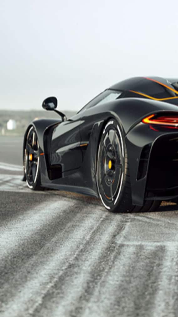 ప్రపంచంలోనే  ఫాస్టెస్ట్ కార్ ఇదే !