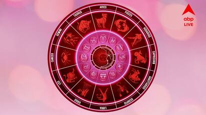 Horoscope Tomorrow: এক ঝলকে দেখে নেওয়া যাক কী বলছে আপনার রাশিফল (Astrology)। 