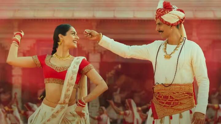 The title of Akshay Kumar's film 'Samrat Prithviraj' was earlier 'Prithviraj'. After the opposition of Karni Sena, the makers had to change the name of the film.