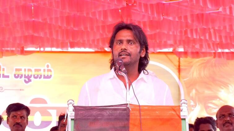 DMDK Vijaya Prabhakaran Tindivanam Speech in TVk Vijay political party tnn தேமுதிகவுக்கு பயமா...? விஜய்யை டார்கெட் செய்த விஜய பிரபாகரன்