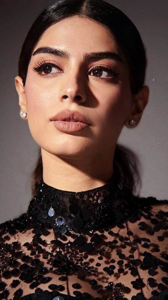 खुशी ने कहा- स्कूल में बदसूरत थी, लड़के मेरे पास आते थे मगर...