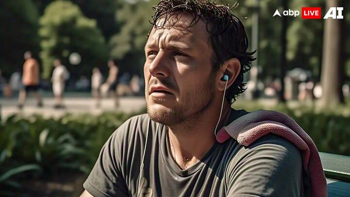 हीटवेव से आपके ईयरफोन, स्मार्टवॉच या फिटनेस बैंक के प्रोसेसर और सेंसर पर दबाव पड़ता है, जिस असर उसकी परफॉर्मेंस पर पड़ता है. ऐसे में इन डिवाइसेस को सीधी धूप से बचाएं. ऐसे गैजेट्स को हीट रेसिस्टेंट कवर में रखें.