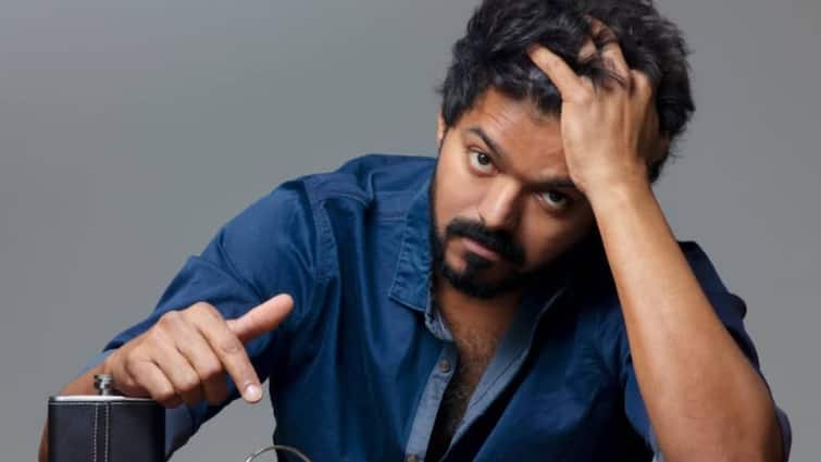 Powerstar Srinivasan to Contest Against Actor Vijay in 2026 Elections “விஜயை எதிர்த்துப் போட்டி’ அதிரடியாக அறிவித்தார் பிரபல நடிகர்..!