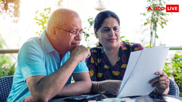 विभाग ने जो रिपोर्ट भेजी है उस हिसाब से अगर कोई पेंशनधारी सालाना 48 हजार या उससे ज्यादा बिजली का बिल भर रहा है तो उसकी पेंशन रोकी जा सकती है.