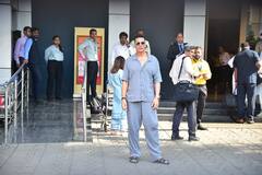 'केसरी 2' के प्रमोशन में जुटी स्टार कास्ट, एयरपोर्ट पर कूल लुक में दिखे अक्षय-माधवन, अनारकली सूट में बेहद प्यारी लगीं अनन्या पांडे